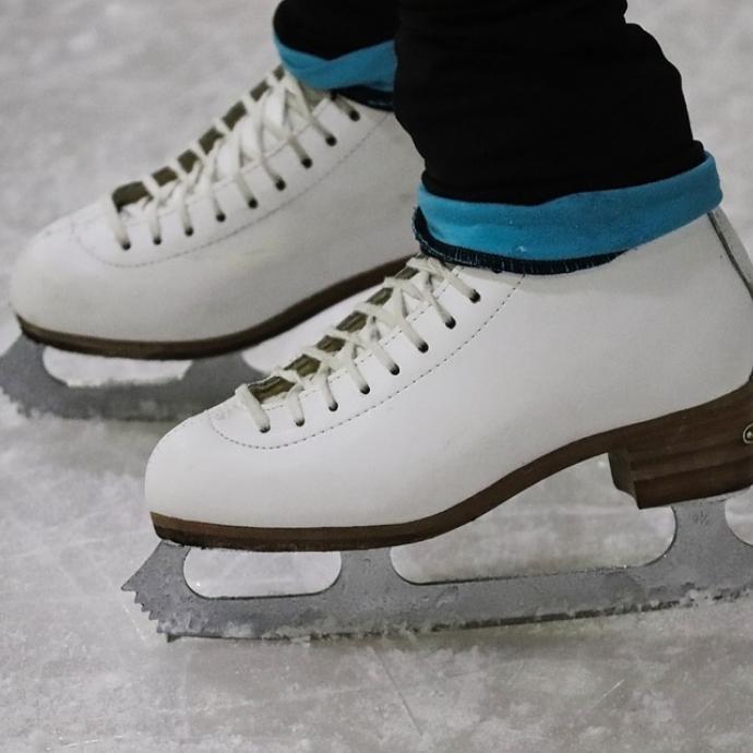 To your skates, ready ? Go !